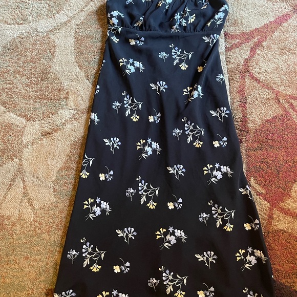 Abercrombie Tie-Strap Formal Midi-Dress in beautiful floral print - Picture 4 of 4